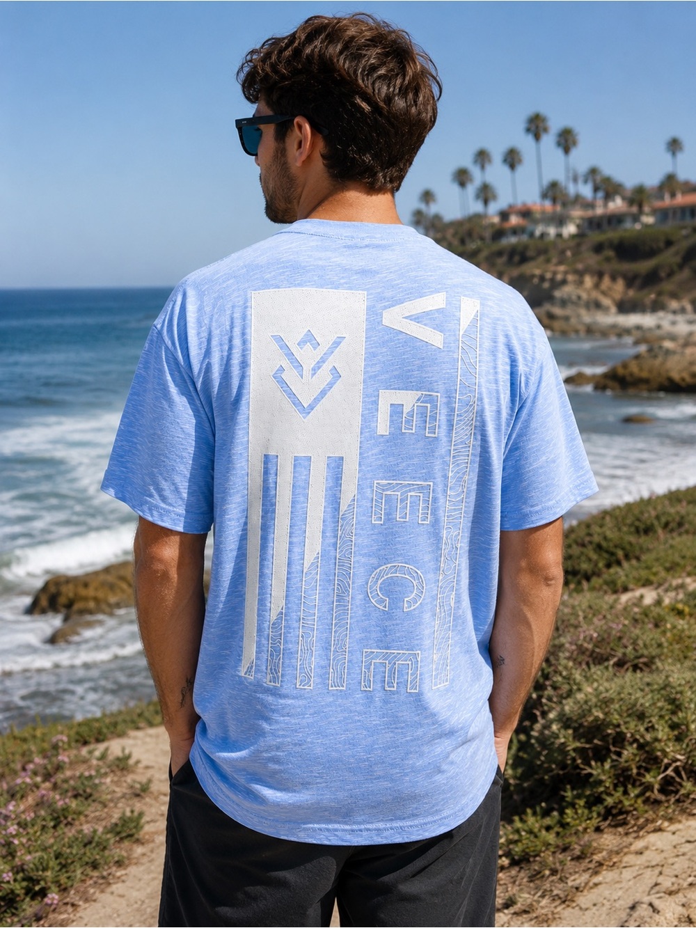 Veece Split Banner Graphic Tee XL NWT